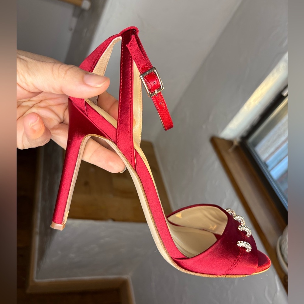 Jessica Simpson Red Satin Rhinestone-Embellished Ankle-Strap Stiletto 7.5 - Picture 3 of 10